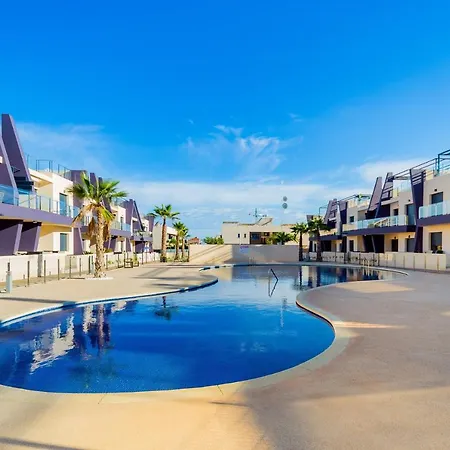 Luxurious 2 Bedroom Near The Apartamento Torre de la Horadada