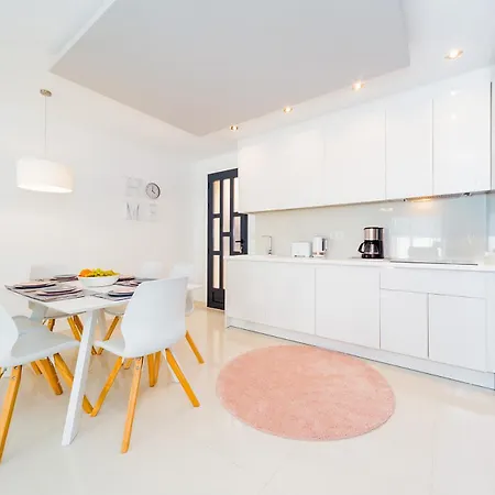 Luxurious 2 Bedroom Near The Apartamento Torre de la Horadada